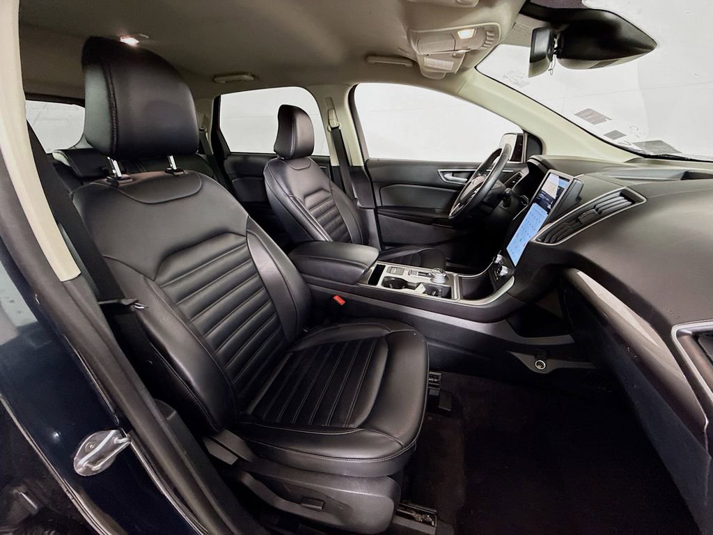 Certified 2024 Ford Edge SEL w/ Convenience Package image 27