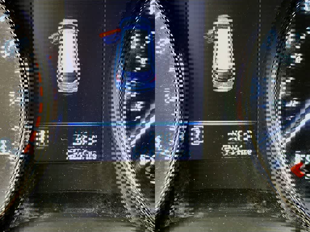 Used 2020 Nissan Rogue SV image 22