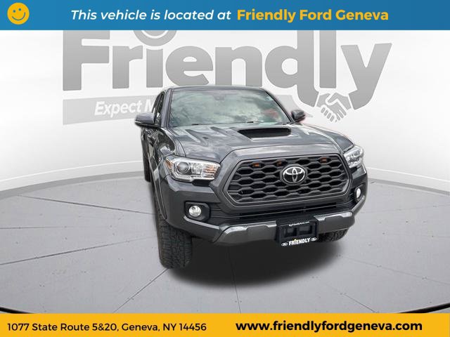 Used 2022 Toyota Tacoma TRD Sport AWD/4WD image 18