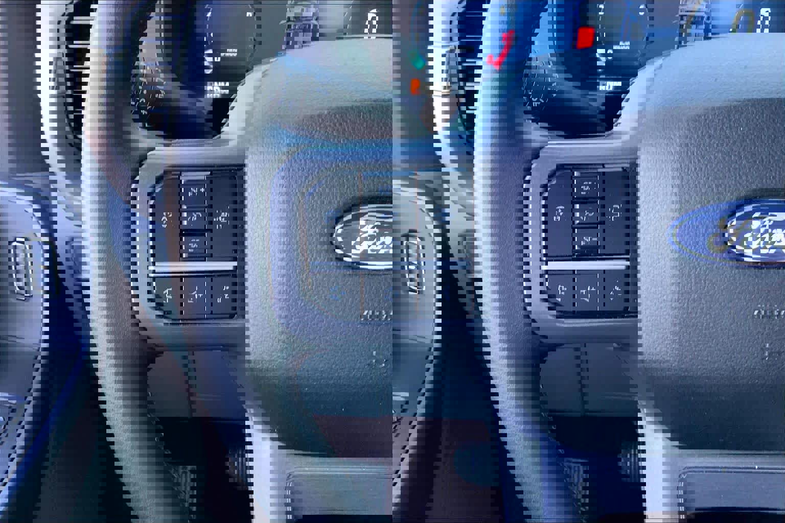 Certified 2025 Ford F150 XLT w/ Equipment Group 301A Standard image 23