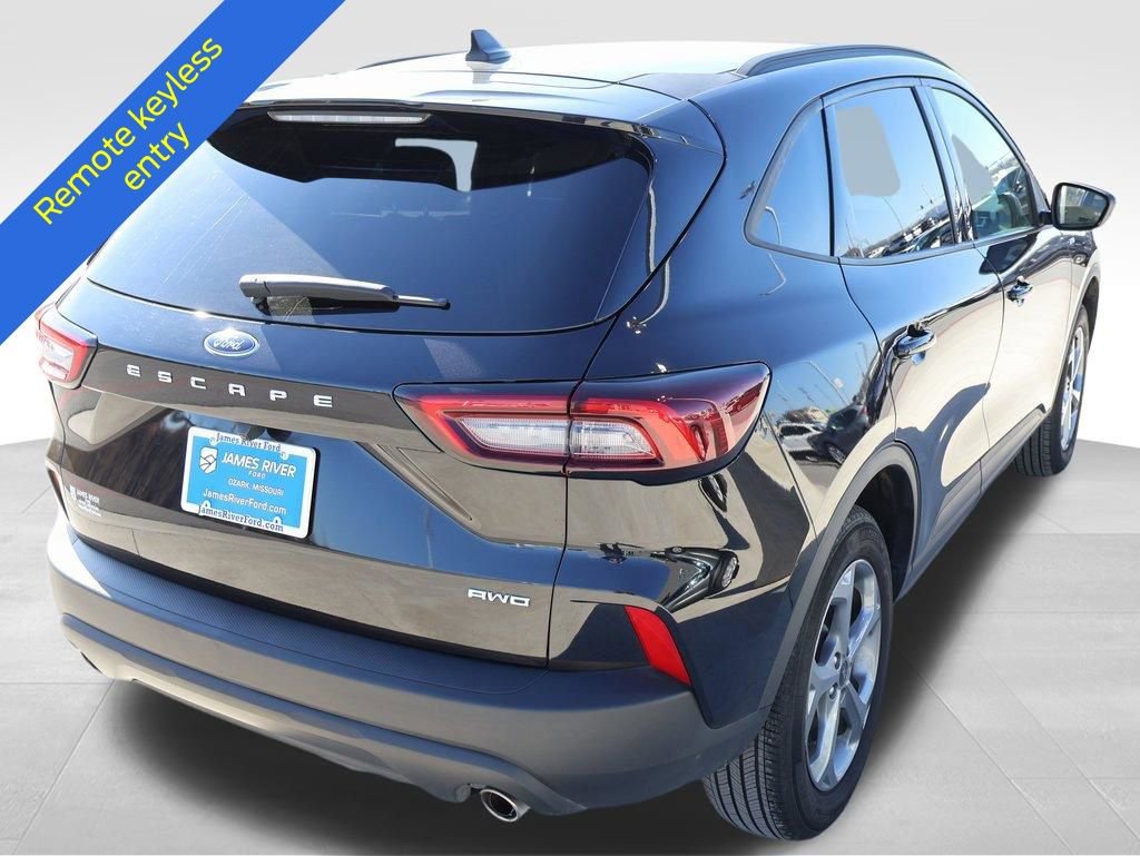 Certified 2025 Ford Escape ST-Line AWD/4WD image 6