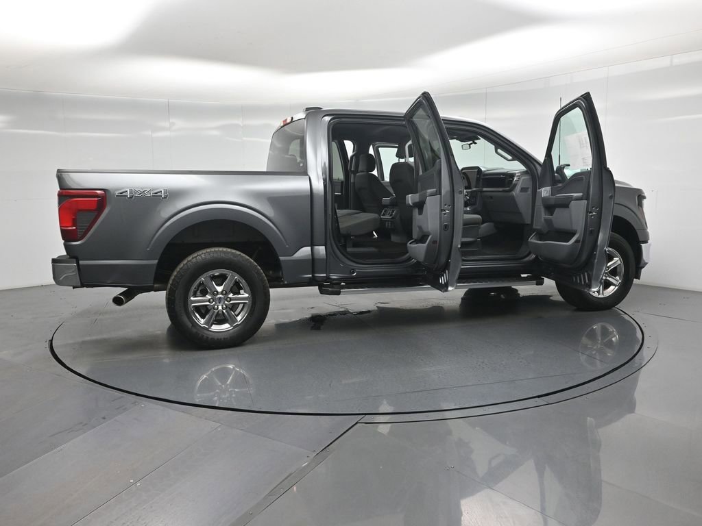 Certified 2025 Ford F150 XLT w/ Equipment Group 301A Standard image 5