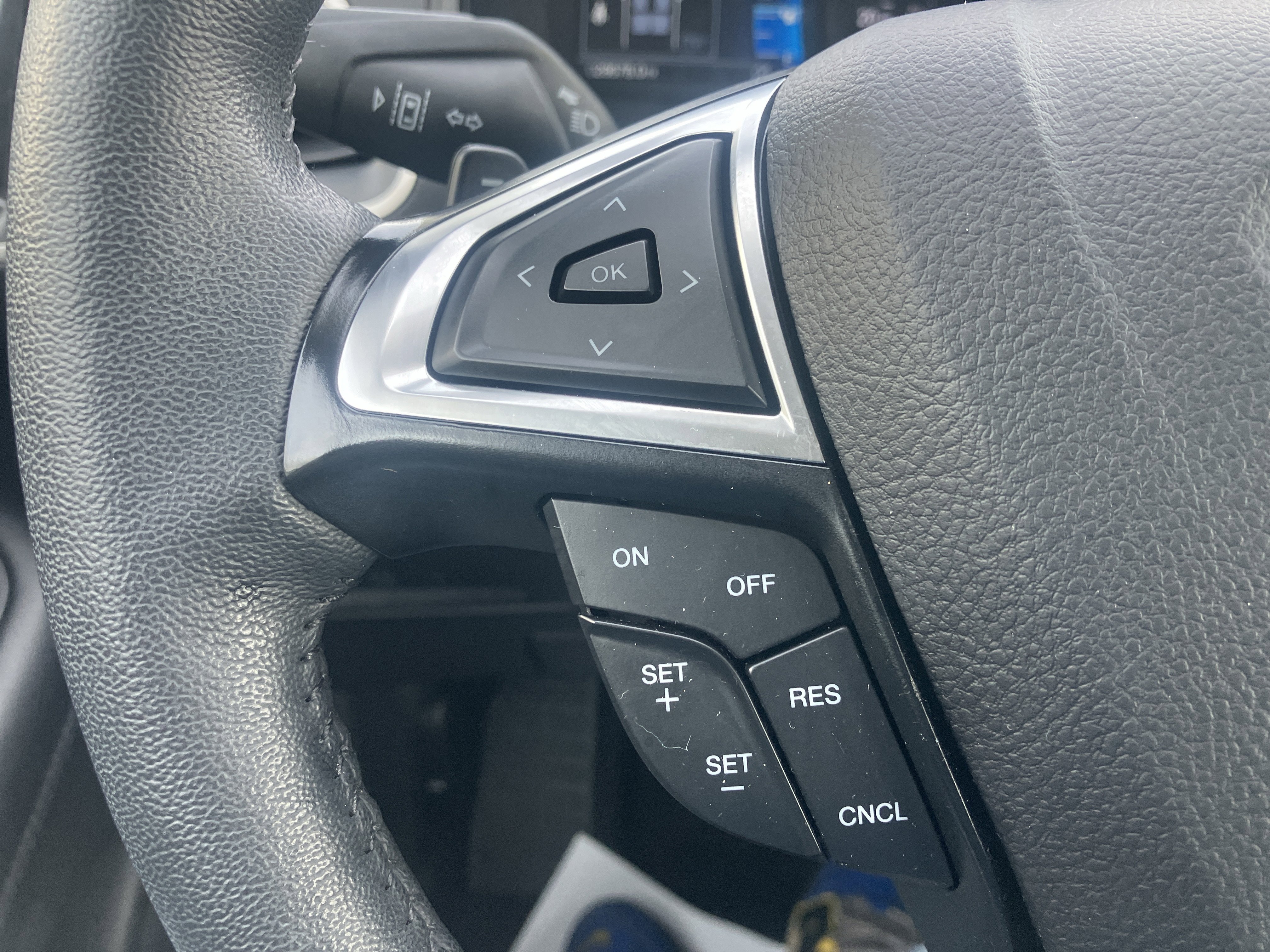 Certified 2024 Ford Edge SEL w/ Convenience Package AWD/4WD image 26