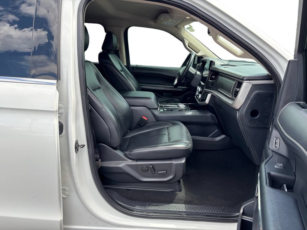 Certified 2024 Ford Expedition Max XLT RWD image 22