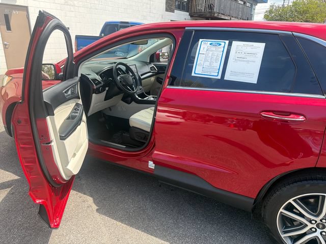 Certified 2024 Ford Edge Titanium AWD/4WD image 43