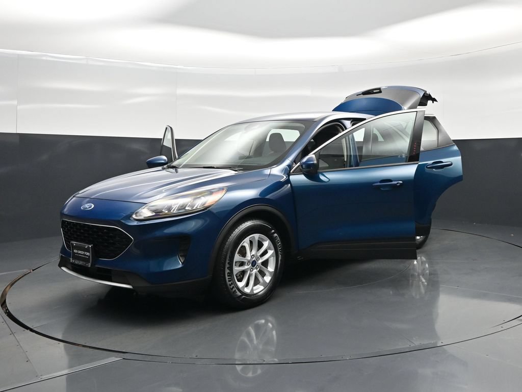 Certified 2020 Ford Escape SE FWD image 31