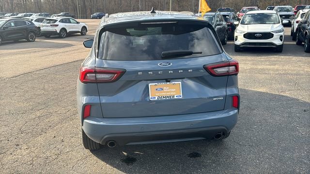 Certified 2024 Ford Escape ST-Line w/ Tech Pack #1 image 4