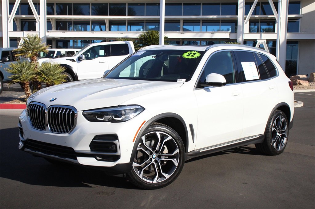 Used 2022 BMW X5 xDrive40i w/ Premium Package