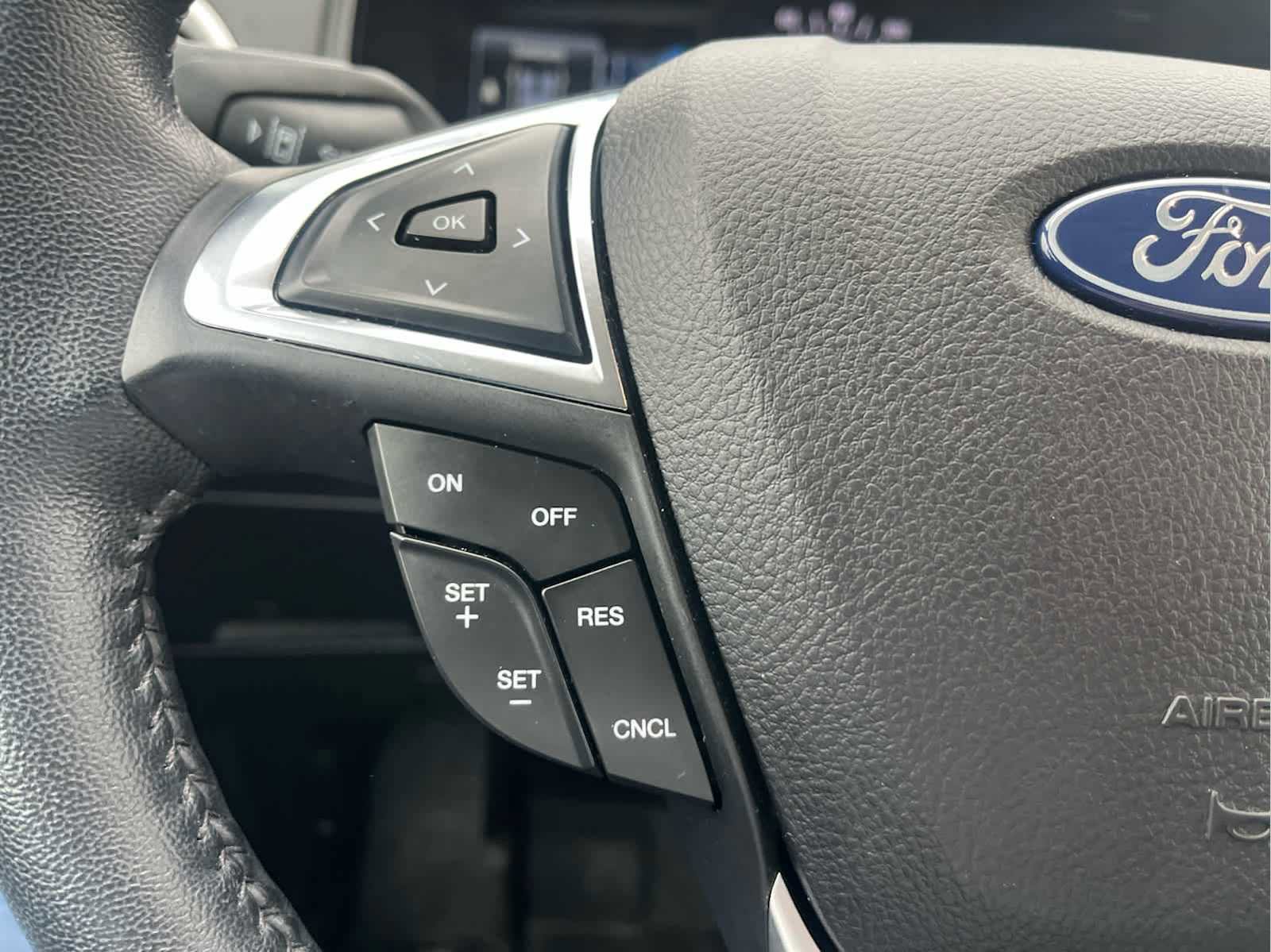 Certified 2024 Ford Edge SEL w/ Convenience Package image 27