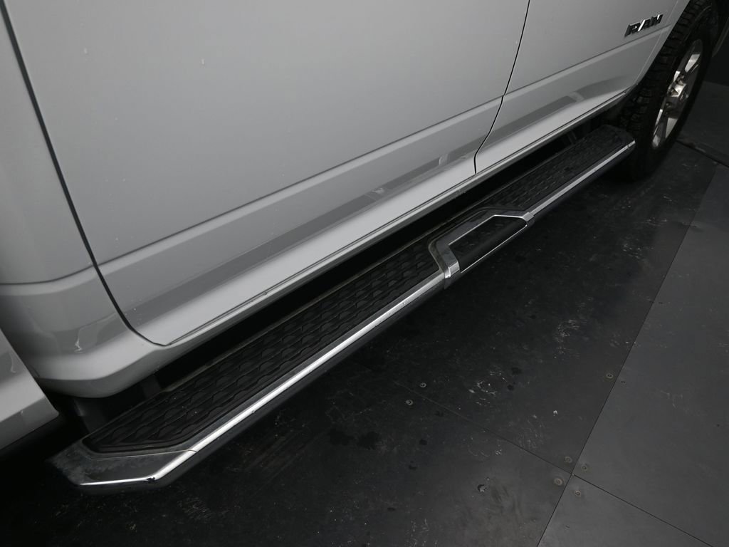 Used 2024 RAM 2500 Big Horn image 17