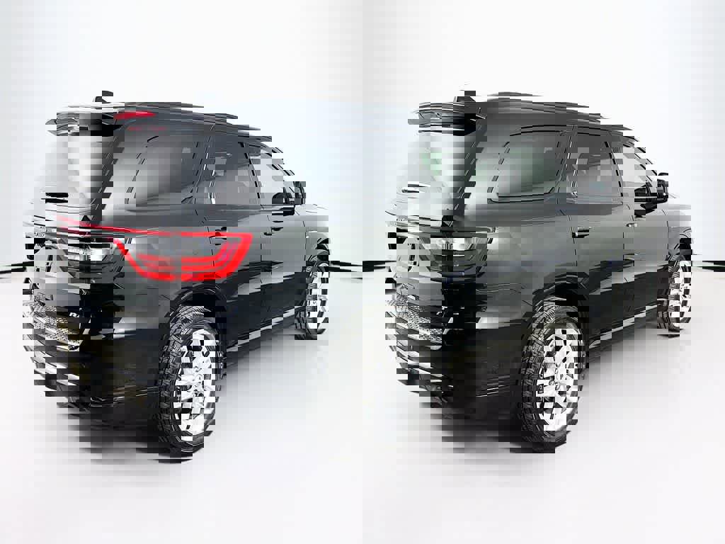 Used 2025 Dodge Durango R/T image 25