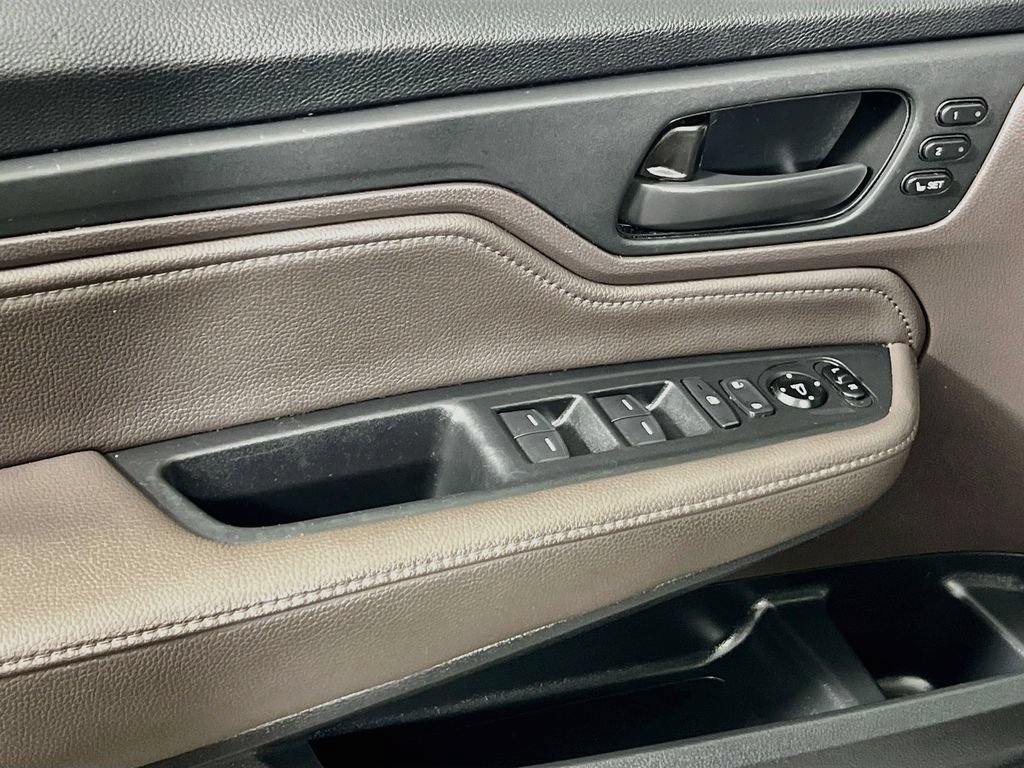 Used 2019 Honda Odyssey Touring image 23