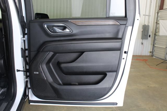 Used 2021 Chevrolet Suburban Premier AWD/4WD image 21