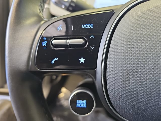 Used 2024 Hyundai Ioniq 5 Limited AWD/4WD image 17