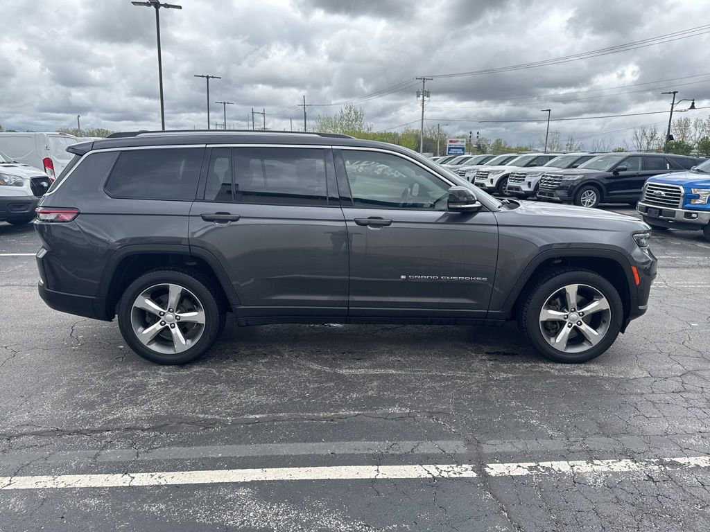 Used 2021 Jeep Grand Cherokee L Limited w/ Trailer Tow Group (B) AWD/4WD image 2