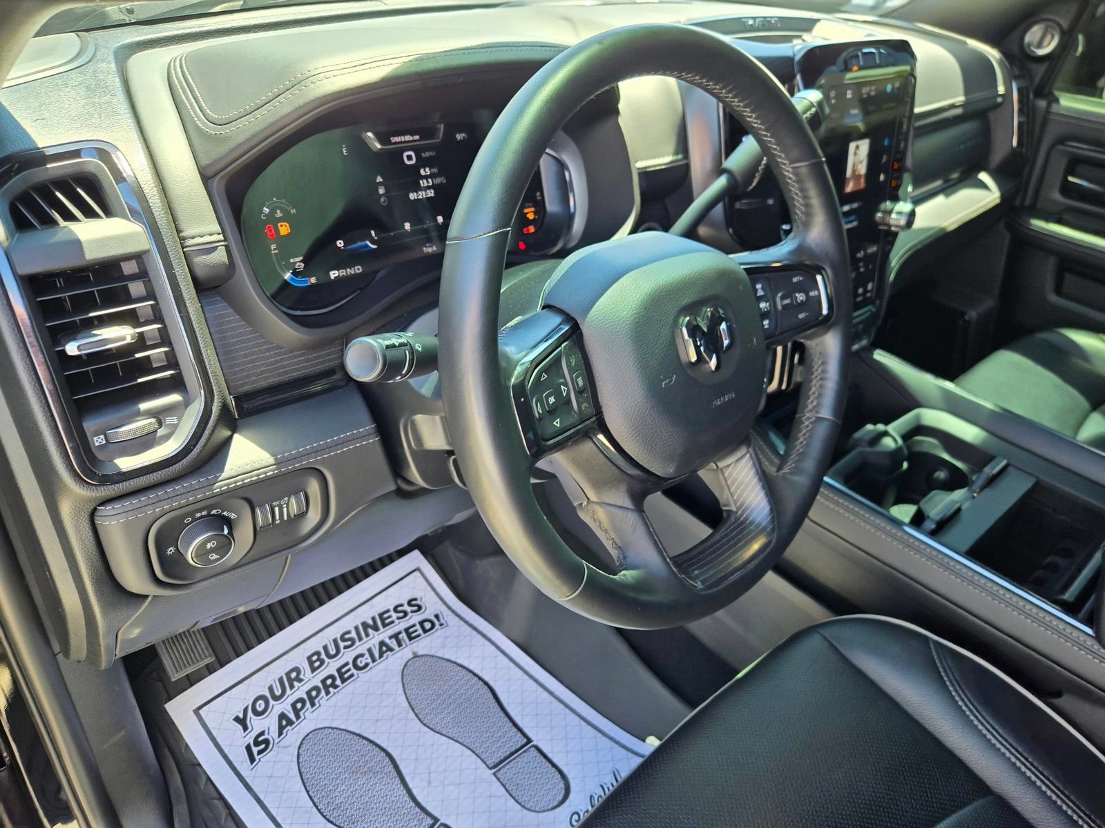 Used 2023 RAM 3500 Limited AWD/4WD image 21