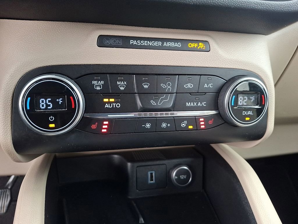 Certified 2020 Ford Escape Titanium image 15