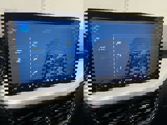 Certified 2024 Ford Escape Platinum image 28