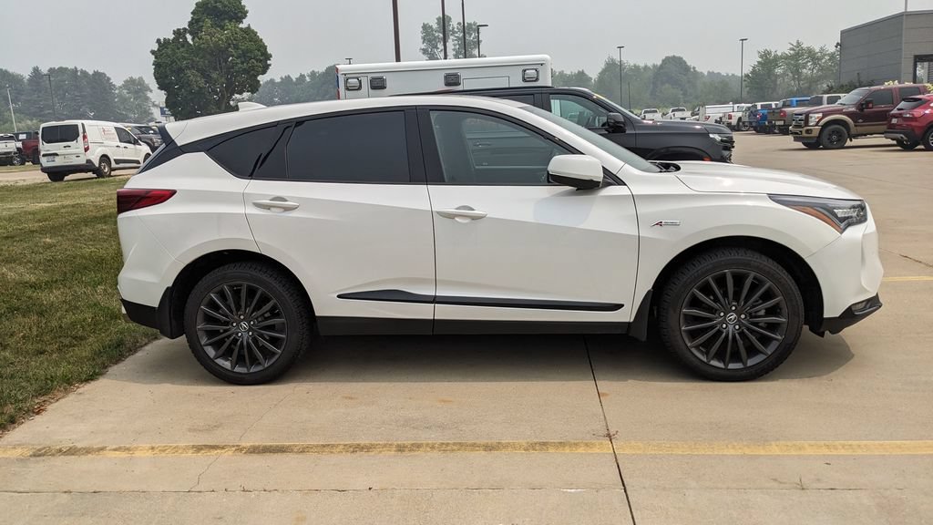 Used 2023 Acura RDX A-Spec AWD/4WD image 2