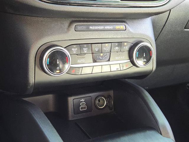 Certified 2025 Ford Escape ST-Line Select AWD/4WD image 24