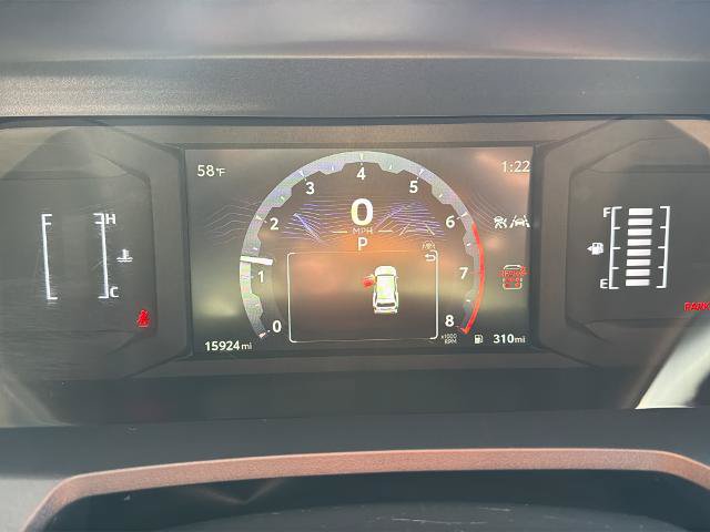 Used 2025 Toyota 4Runner SR5 AWD/4WD image 22