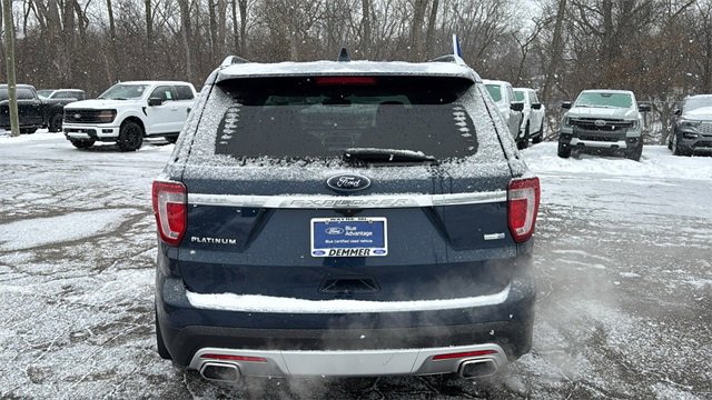 Certified 2017 Ford Explorer Platinum image 4