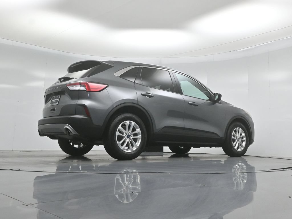 Certified 2022 Ford Escape SE w/ Convenience Package FWD image 48