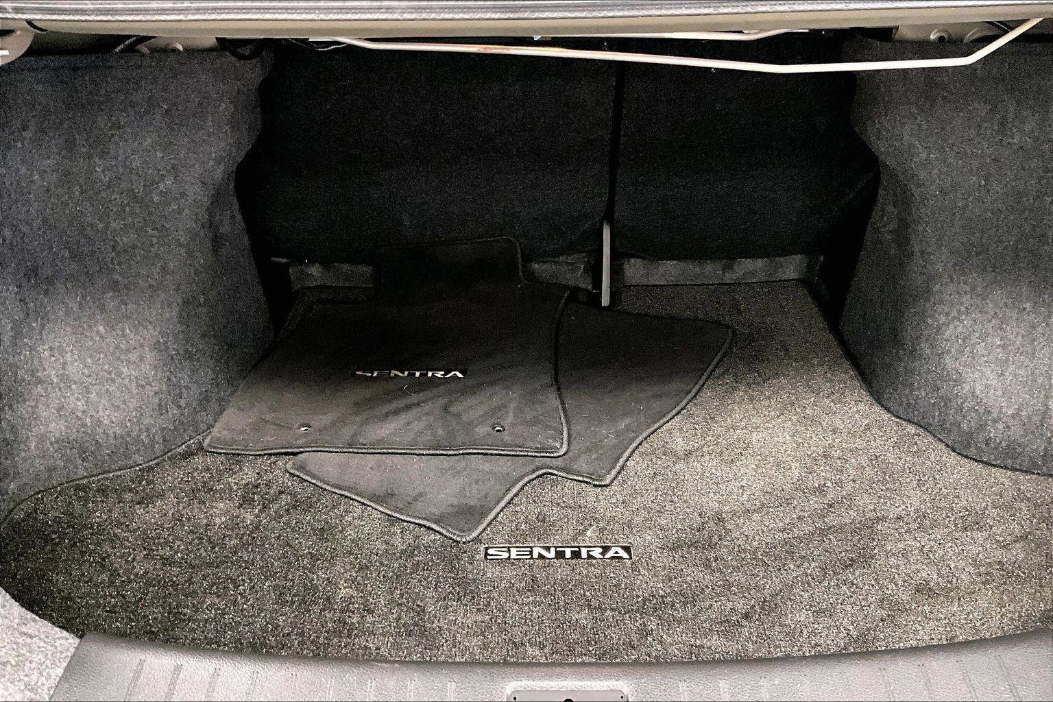 Used 2019 Nissan Sentra SV image 33