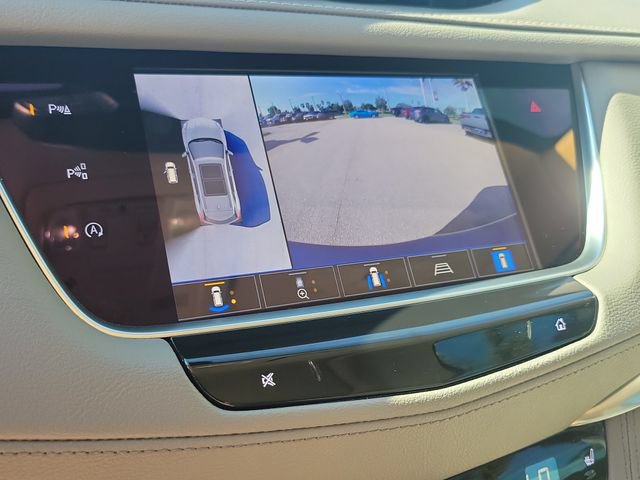 Used 2024 Cadillac XT5 Premium Luxury w/ Technology Package FWD image 31