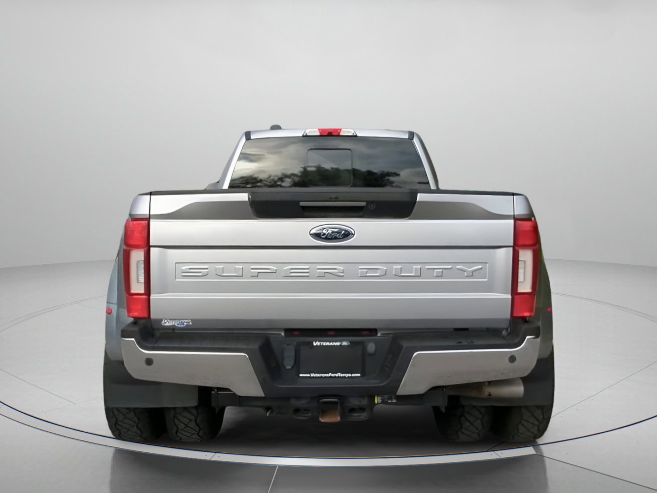 Certified 2022 Ford F350 Lariat w/ Lariat Ultimate Package image 16