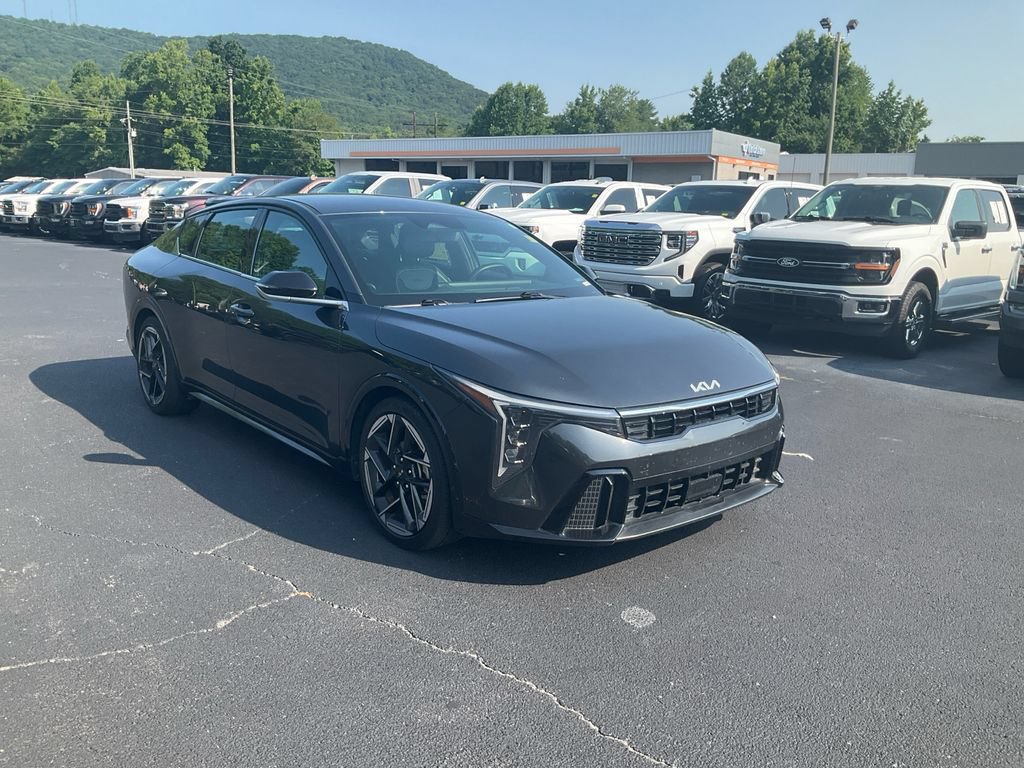 Used 2025 Kia K4 GT-Line FWD image 3