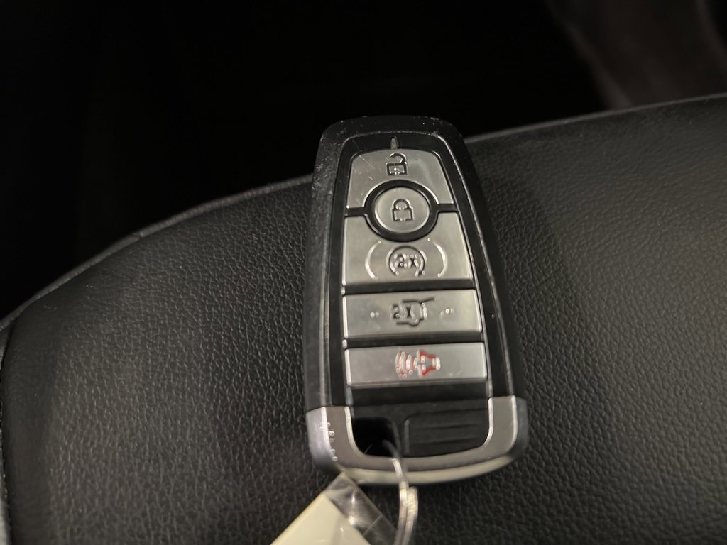 Certified 2022 Ford Edge SEL w/ Convenience Package image 38