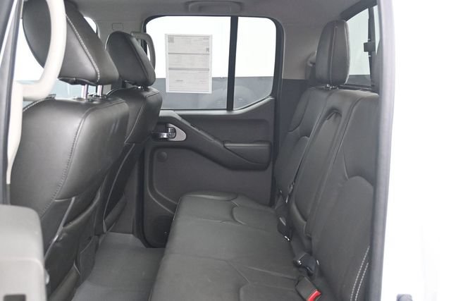 Used 2020 Nissan Frontier PRO-4X w/ Pro-4x Utility Package AWD/4WD image 5