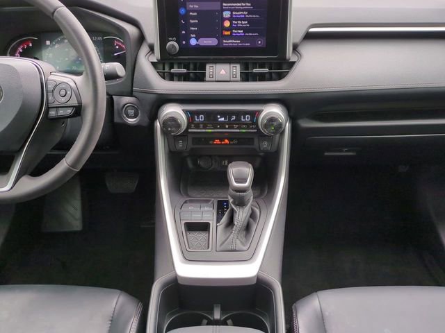 Used 2024 Toyota RAV4 XLE Premium image 20