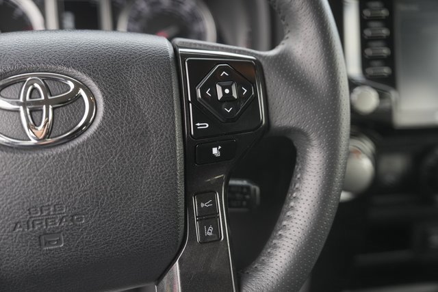 Used 2024 Toyota 4Runner TRD Off-Road image 23