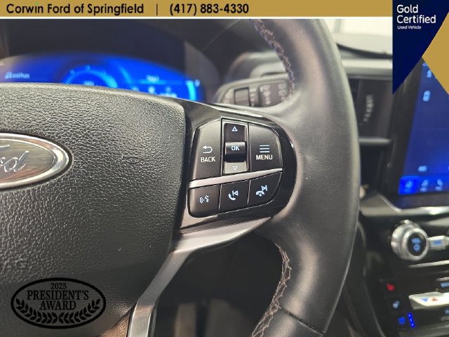 Certified 2023 Ford Explorer Platinum w/ Technology Package AWD/4WD image 37