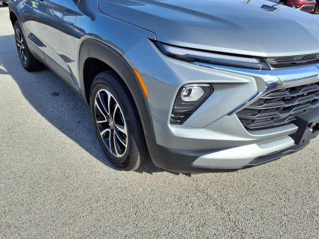 Used 2025 Chevrolet TrailBlazer LT image 6