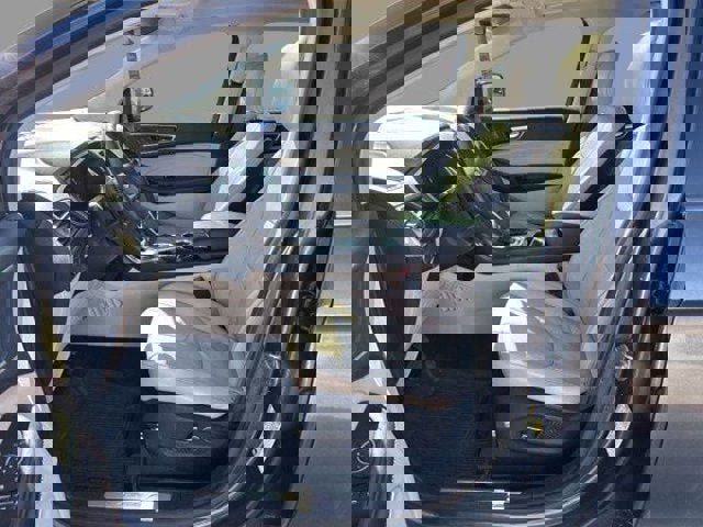 Certified 2018 Ford Edge Titanium w/ Equipment Group 302A image 10