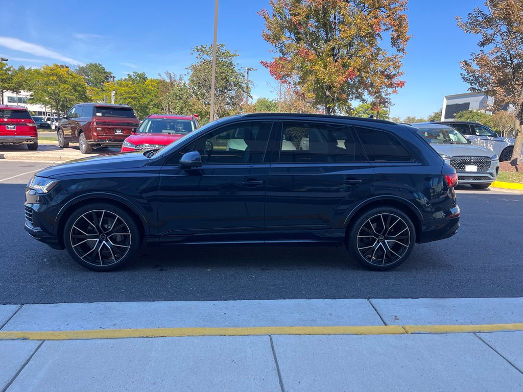 Used 2023 Audi Q7 3.0T Prestige AWD/4WD image 6