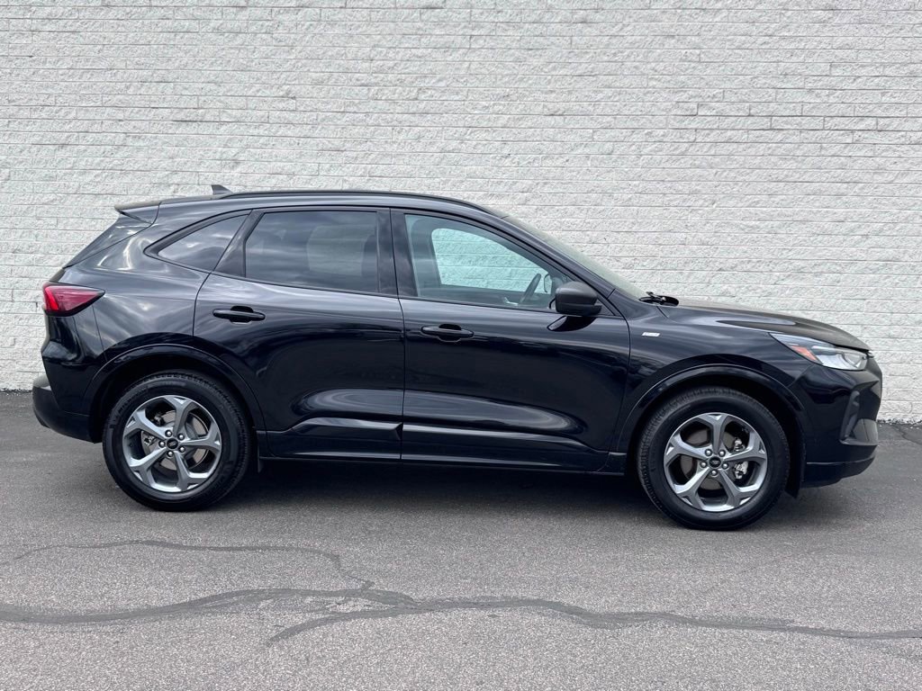 Certified 2024 Ford Escape ST-Line w/ Tech Pack #1 image 2