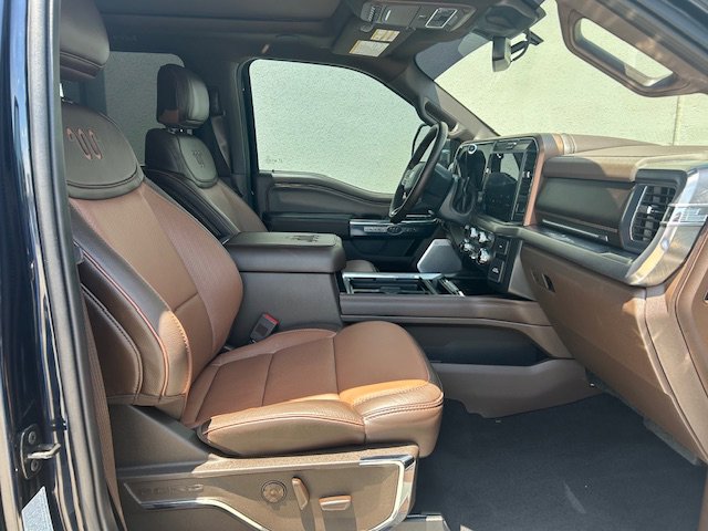 Certified 2025 Ford F250 King Ranch AWD/4WD image 17