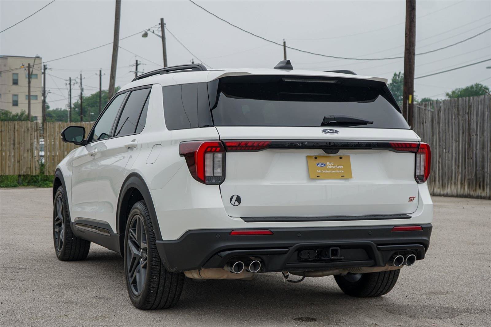 Certified 2025 Ford Explorer ST RWD image 6