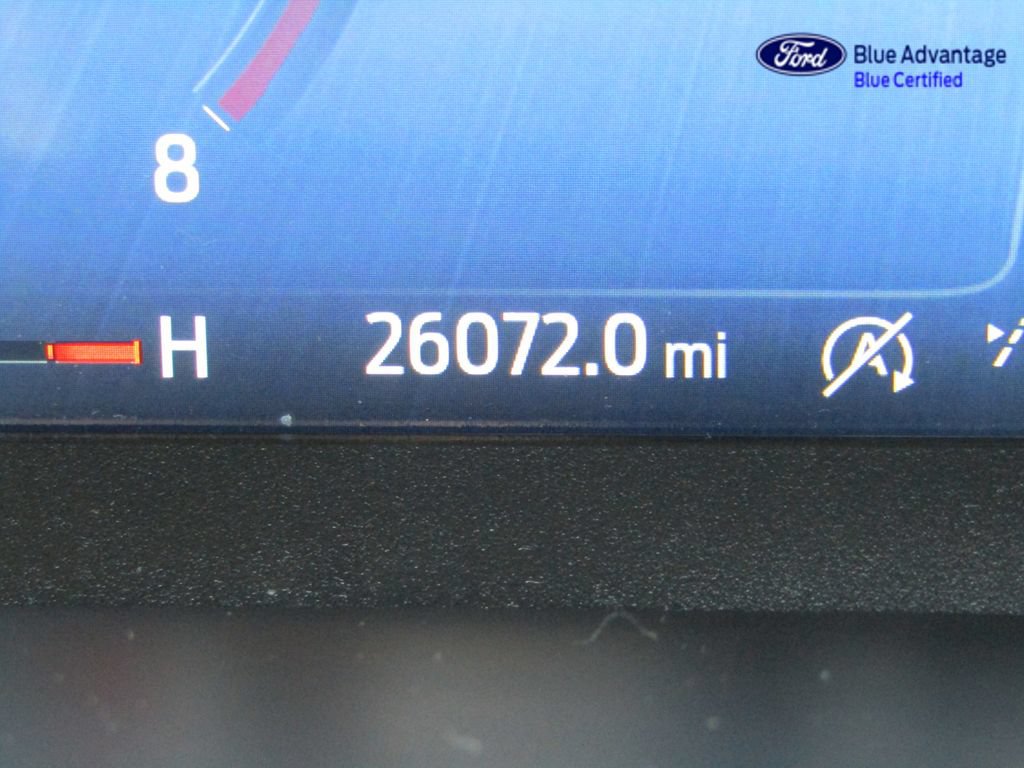 Certified 2023 Ford Escape ST-Line Elite w/ Premium Technology Package AWD/4WD image 17