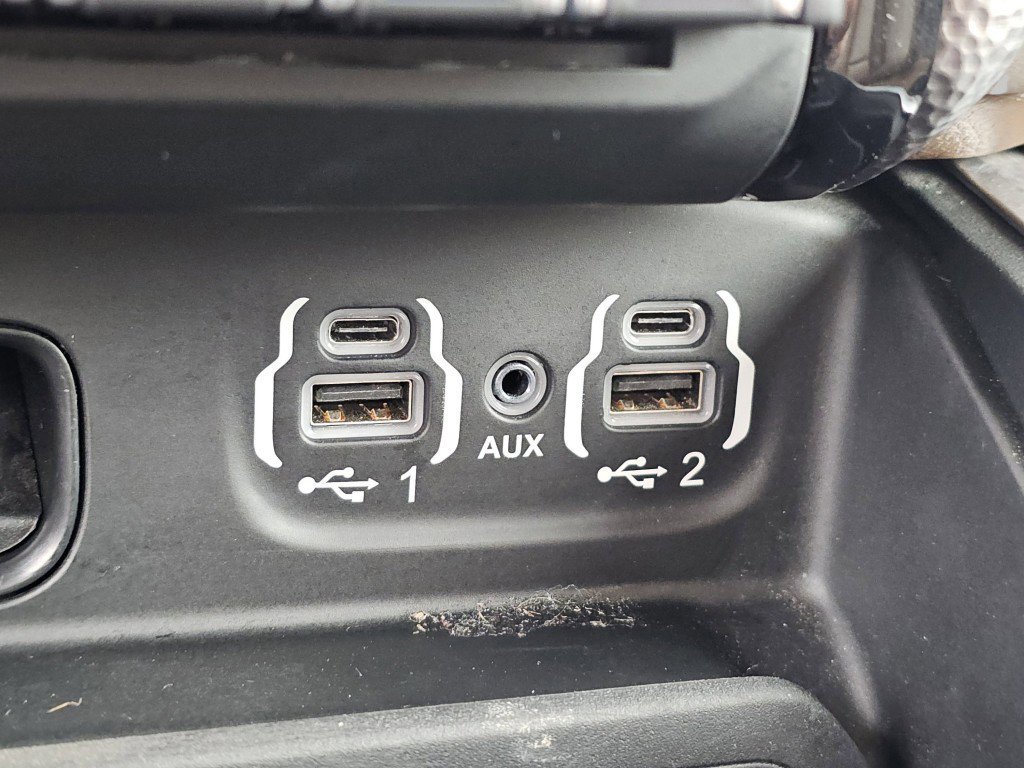 Used 2021 RAM 1500 Limited AWD/4WD image 16