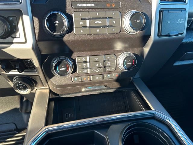 Certified 2020 Ford F250 Platinum w/ Tremor Off-Road Package AWD/4WD image 24