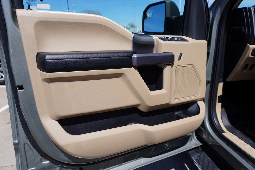 Certified 2019 Ford F150 XLT w/ Equipment Group 302A Luxury image 8