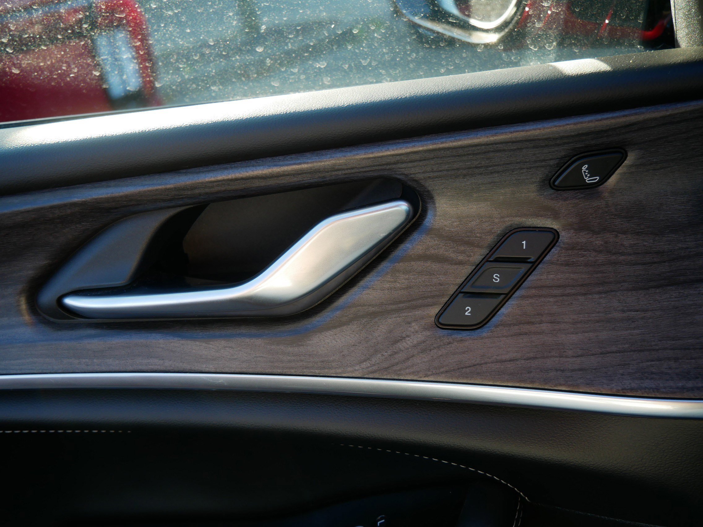 Used 2022 Jeep Grand Cherokee Overland w/ Luxury Tech Group IV image 28