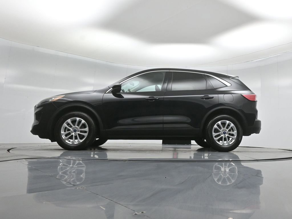 Certified 2021 Ford Escape SE image 21