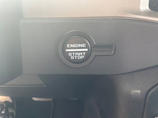 Certified 2025 Ford Bronco Outer Banks AWD/4WD image 36