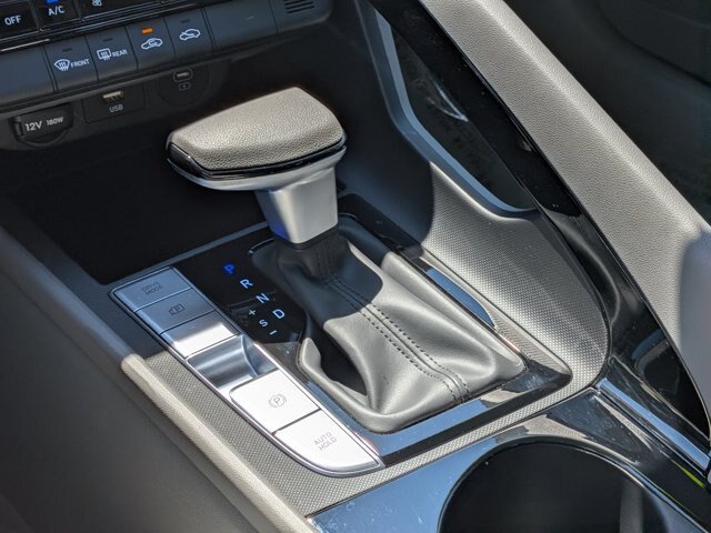 Used 2025 Hyundai Elantra Hybrid FWD image 25